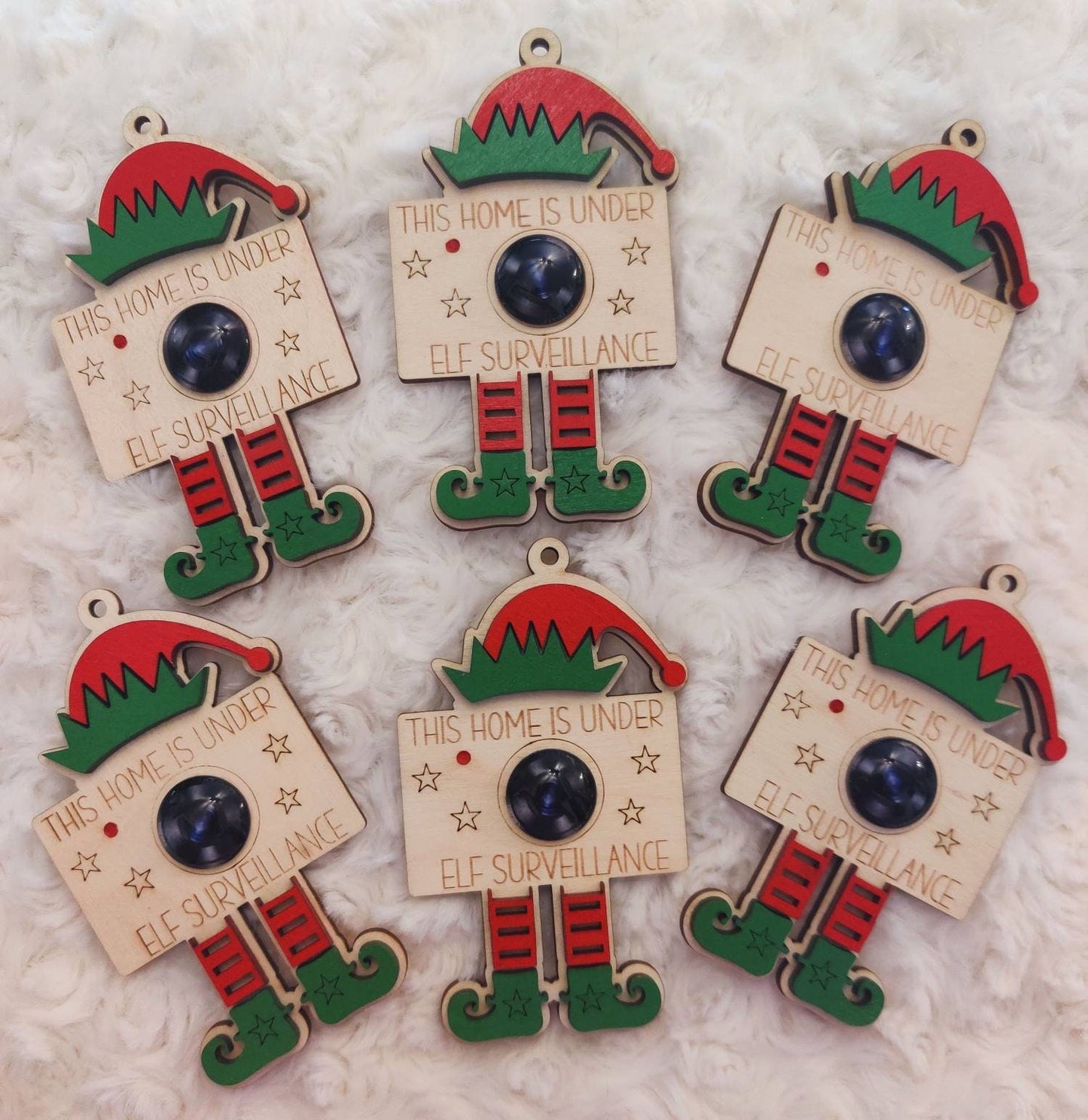 Santa cam tree decor