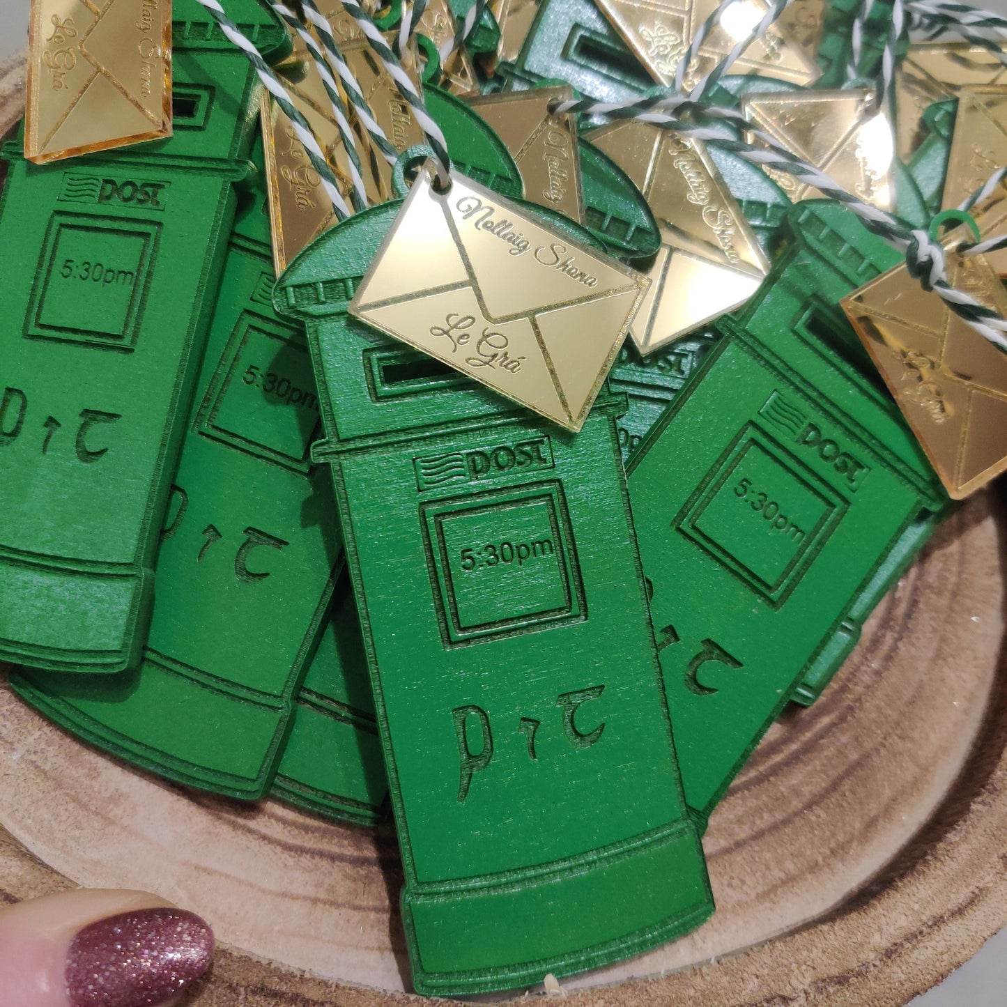 An Post - Irish post box - Nollaig Shona, Le Grá envelope - Christmas post