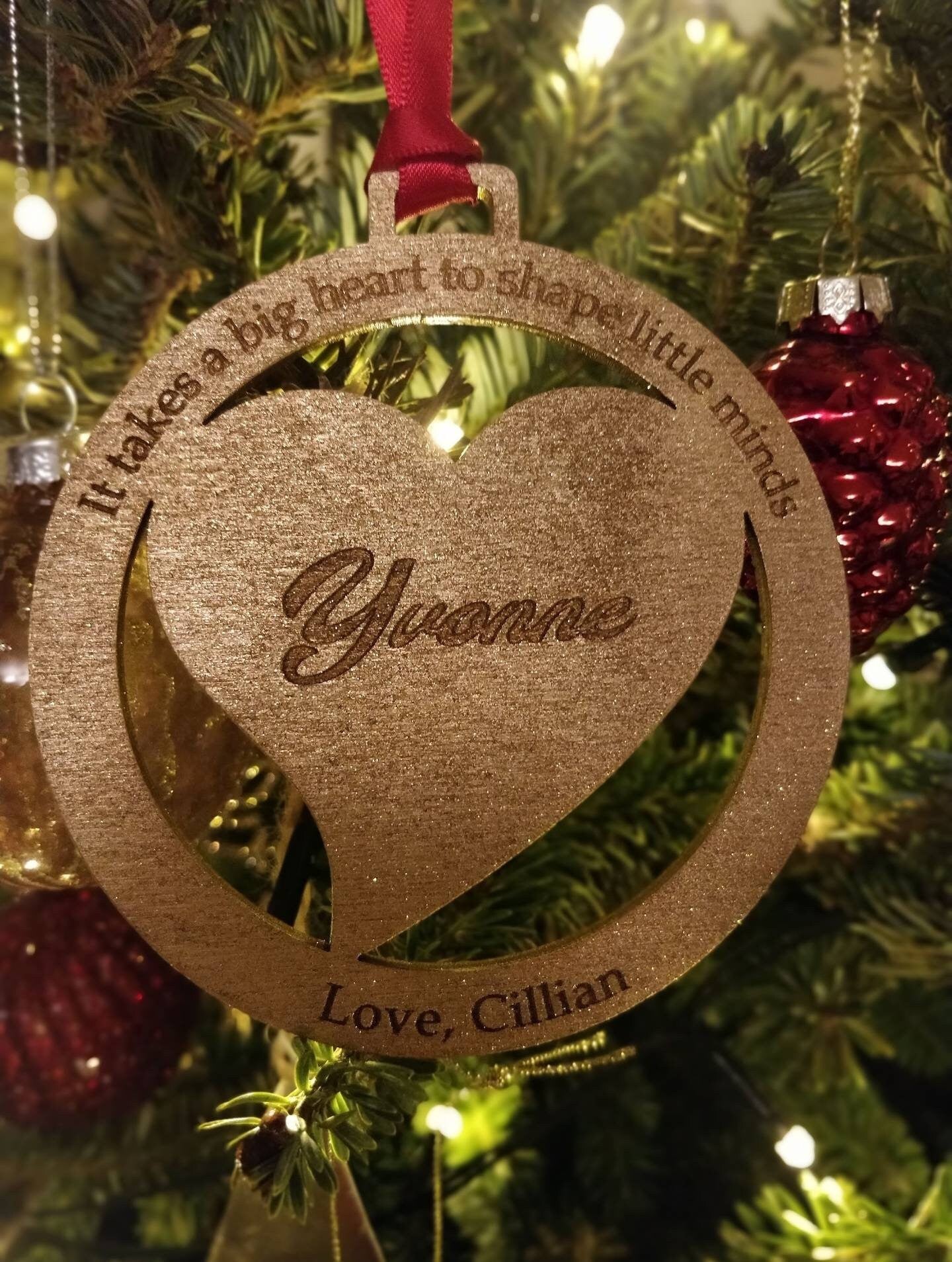 It takes a big heart to help shape little minds. Christmas tree decoration, thank you teacher/ SNA Christmas gift.