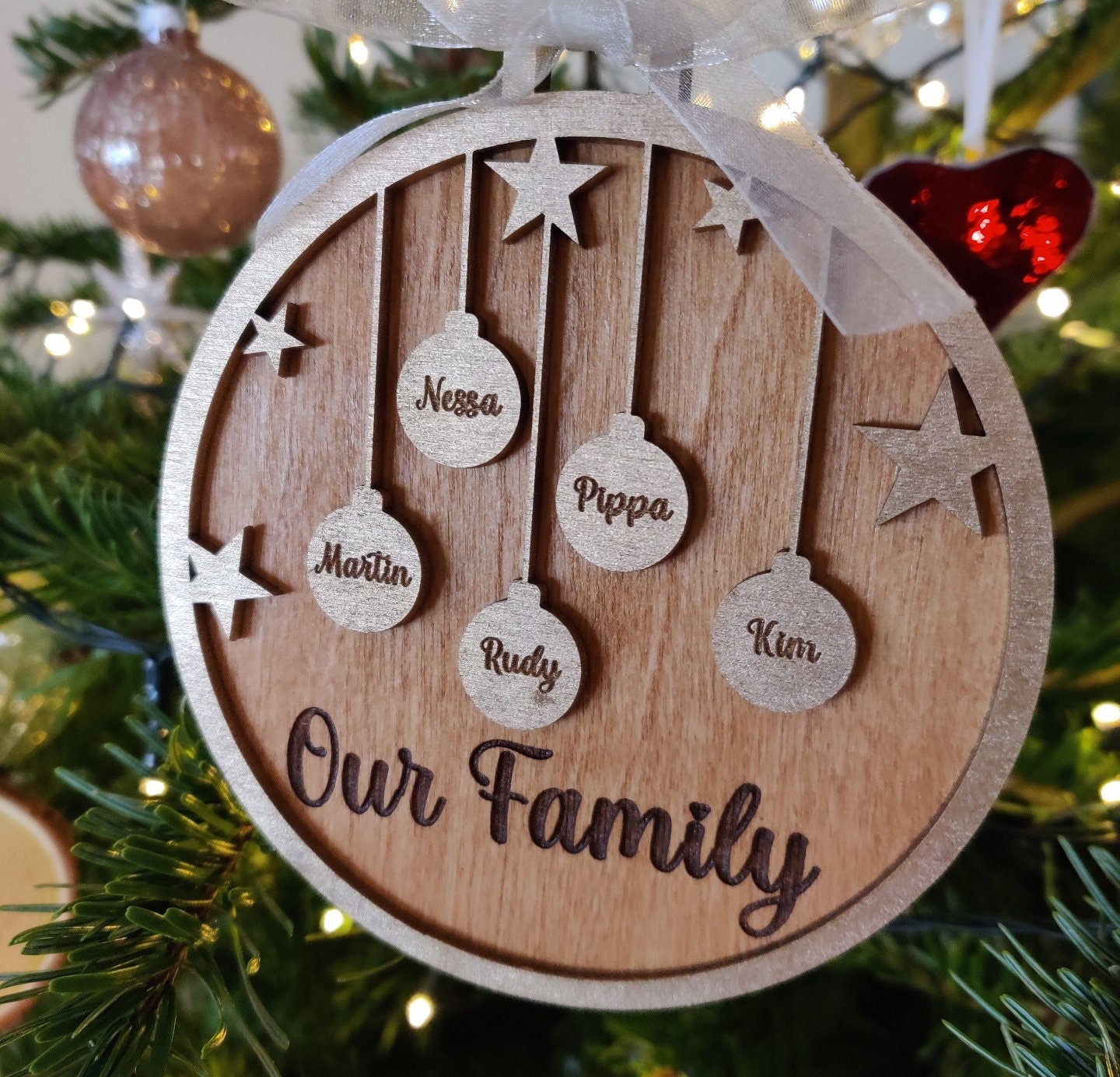 Our family personalised christmas tree bauble