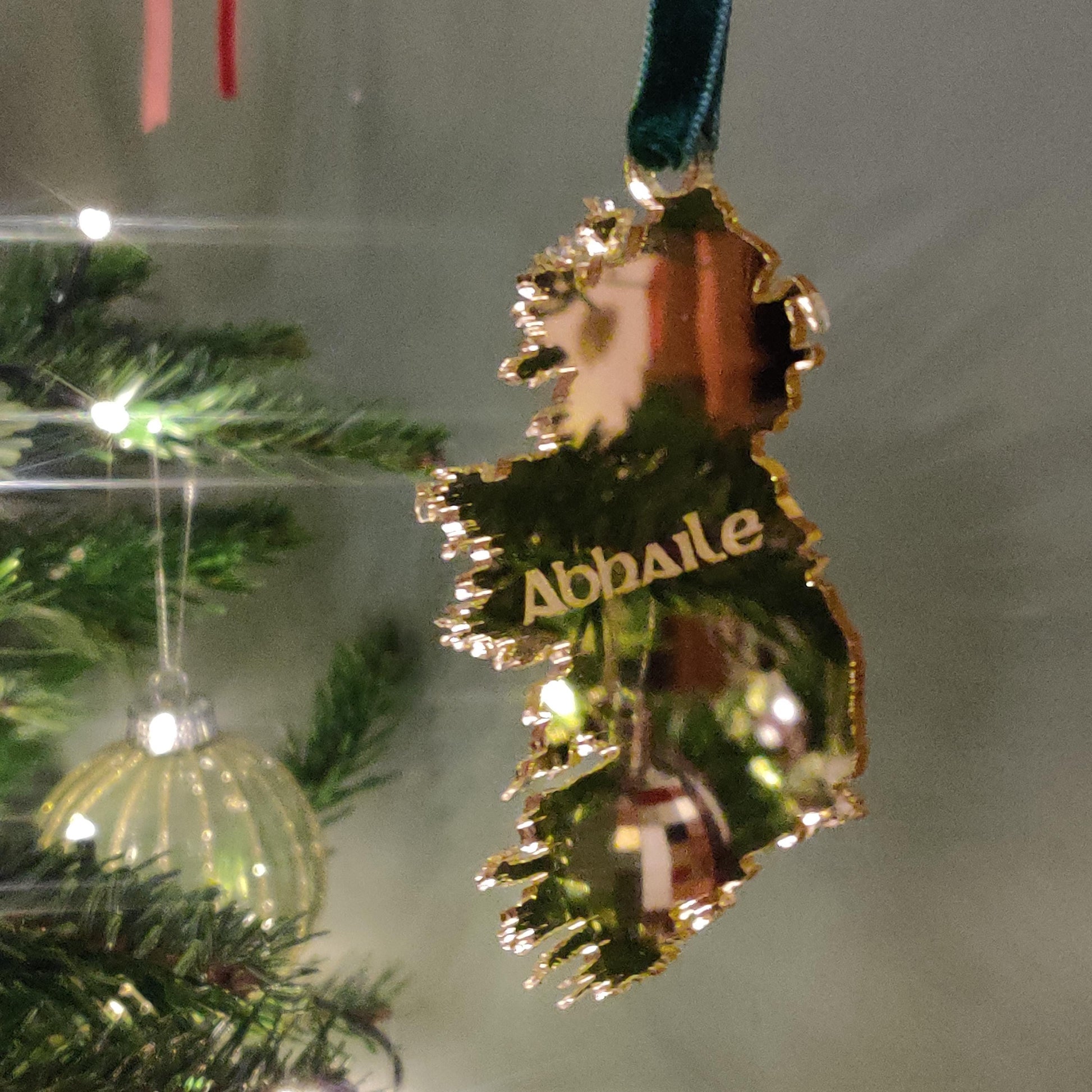 Ireland Abhaile decoration