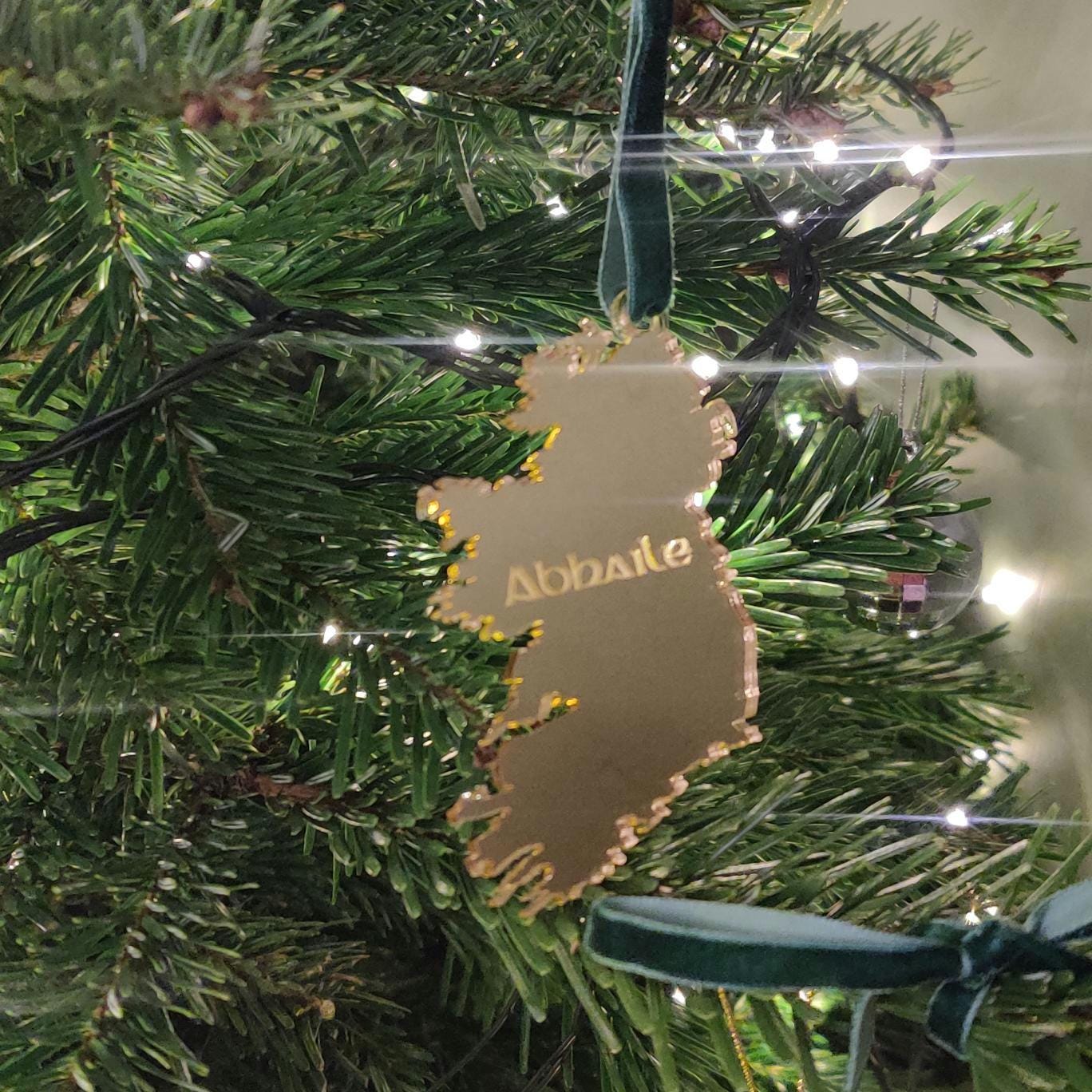 Ireland Abhaile decoration