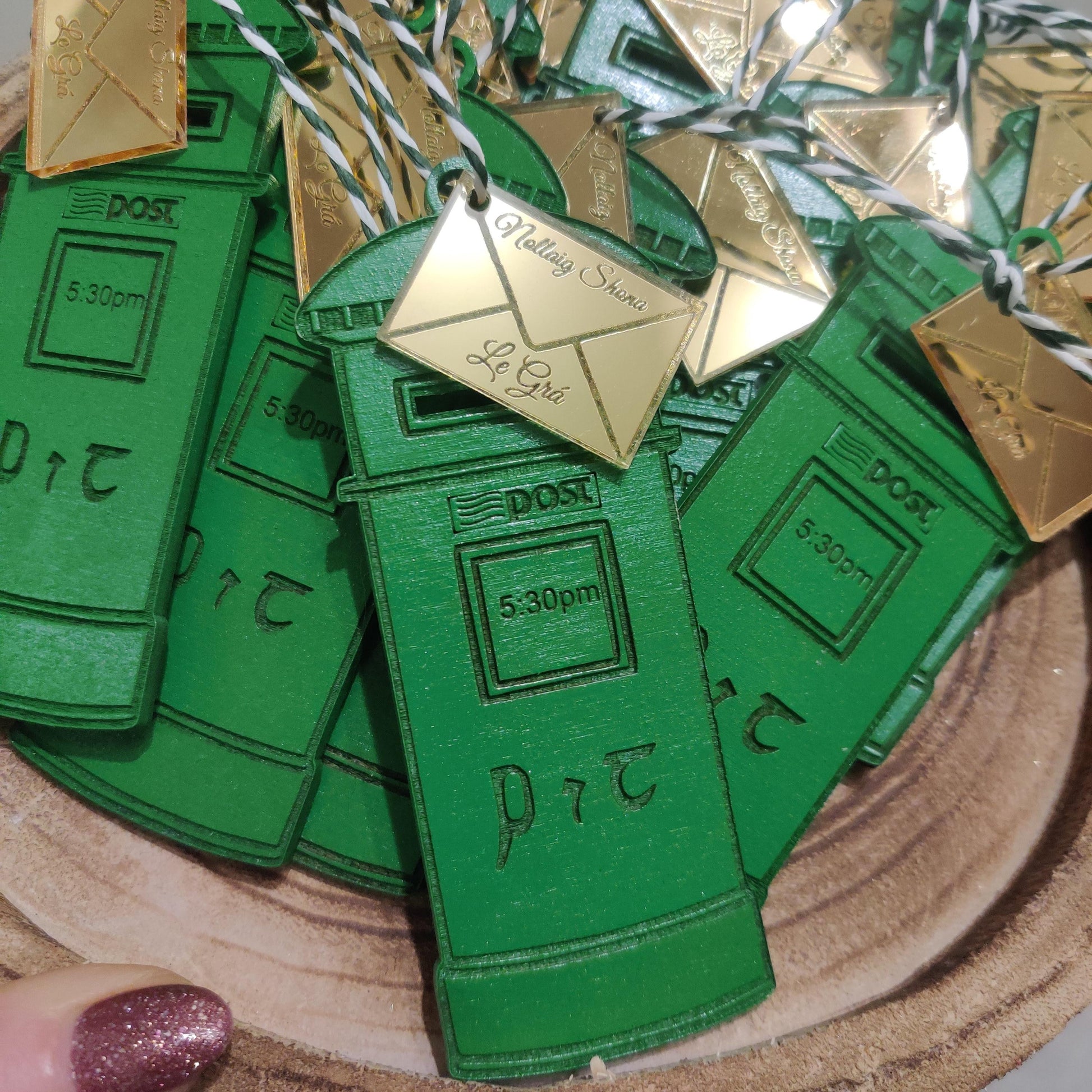 An Post - Irish post box - Nollaig Shona, Le Grá envelope - Christmas post