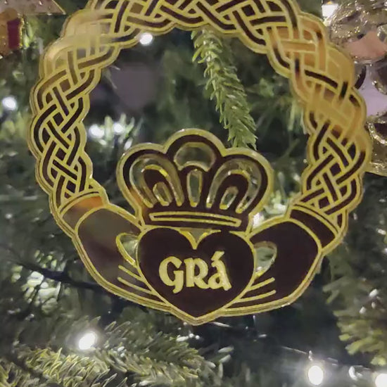 Grá Claddagh decoration