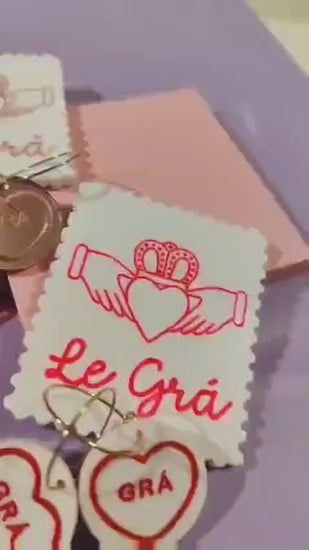 Grá love heart sweet Earrings
