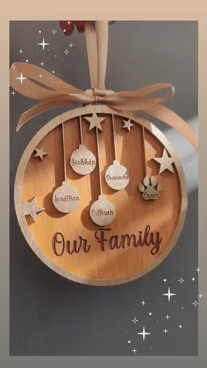 Our family personalised christmas tree bauble